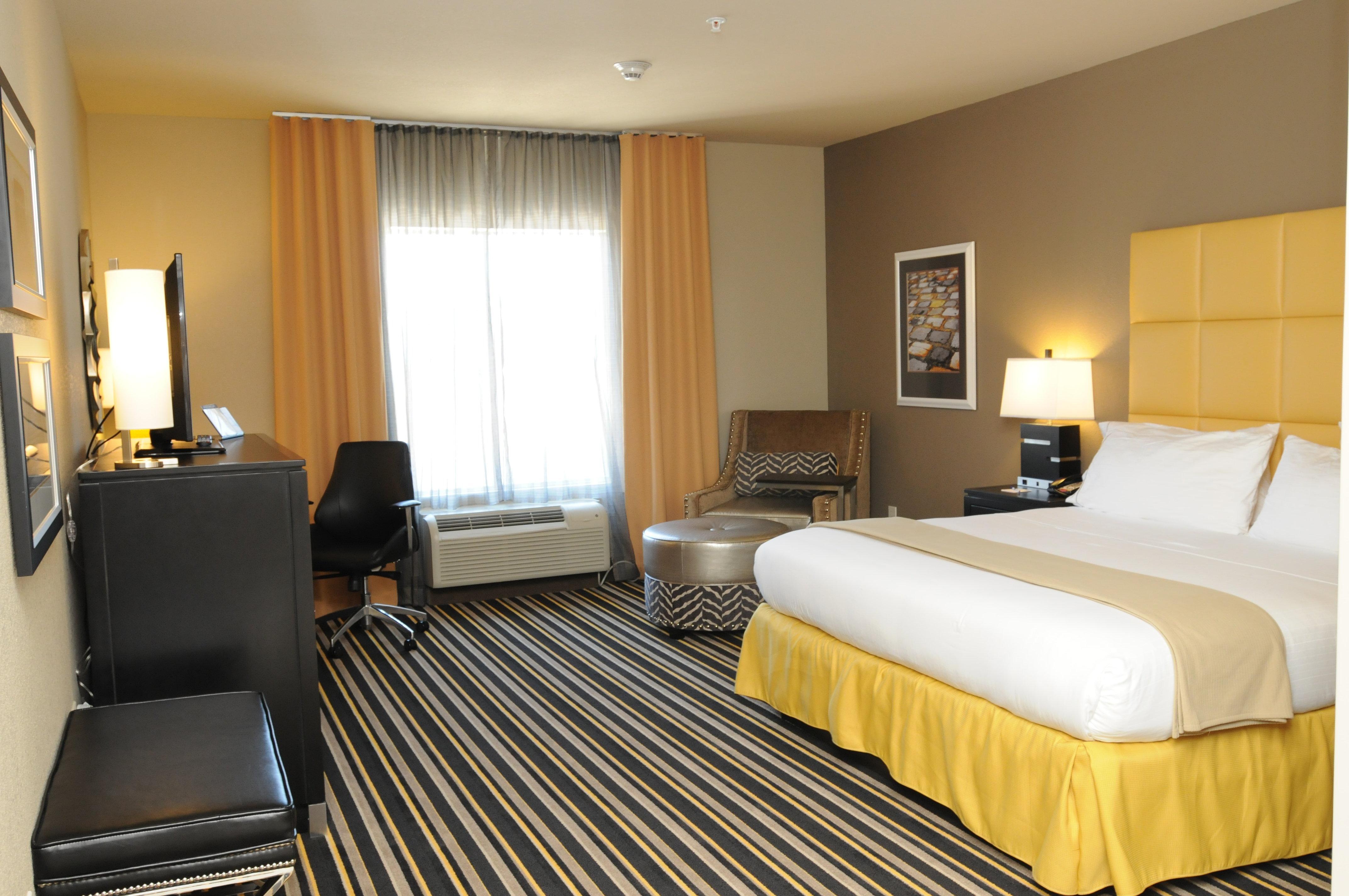 Holiday Inn Express Covington-Madisonville By Ihg Buitenkant foto